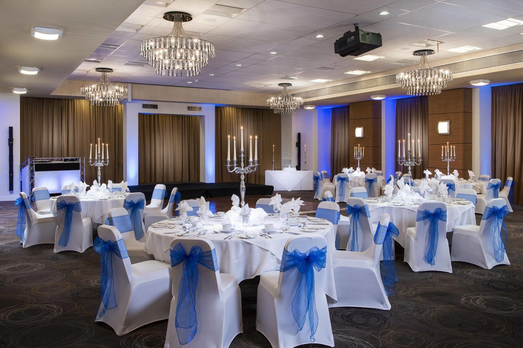 Park Inn By Radisson Palace Southend-on-Sea Extérieur photo