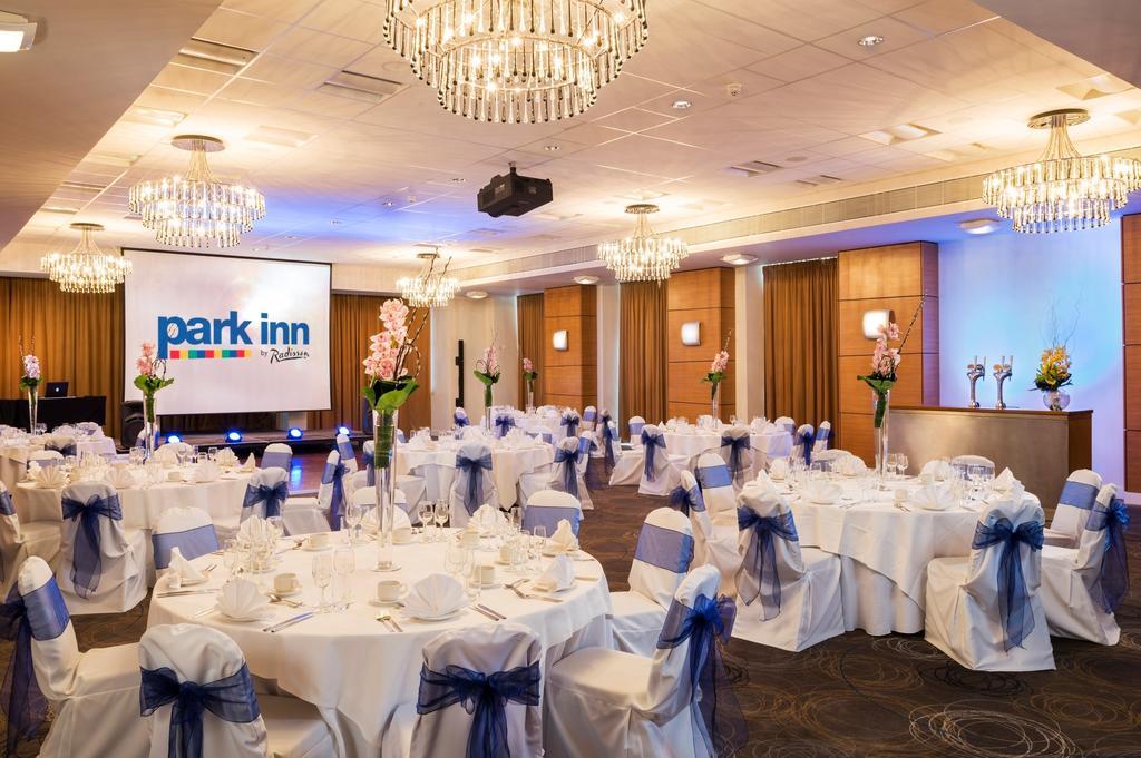 Park Inn By Radisson Palace Southend-on-Sea Extérieur photo